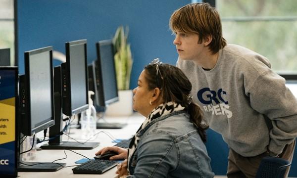 Financial Aid Frenzy - Lakeshore