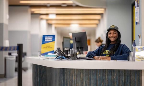 Financial Aid and Michigan Reconnect Roadshow