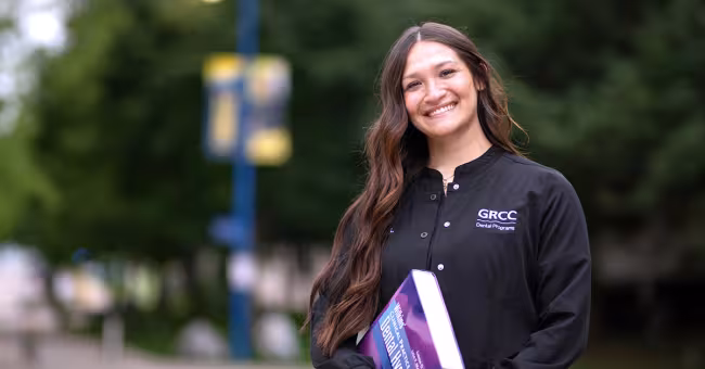Reconnect dental student