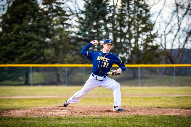 Caleb Engelsman on the mound.