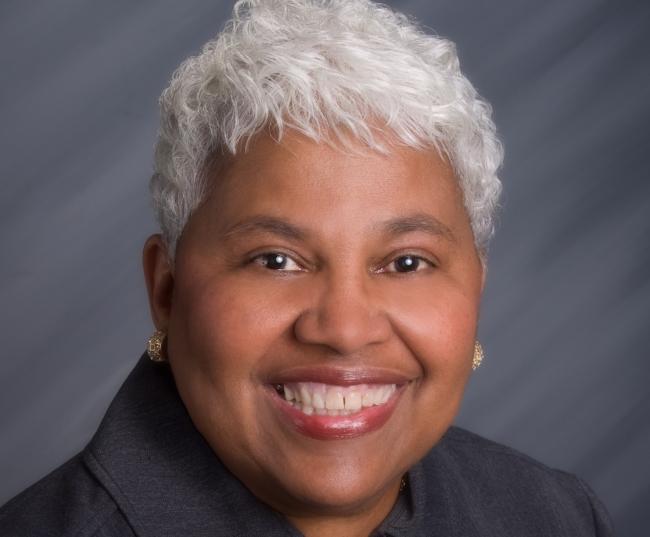 Portrait of Bev Drake.