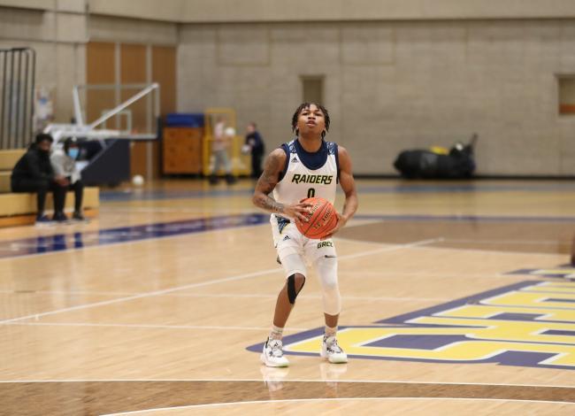Danyel Bibbs shooting a free throw.