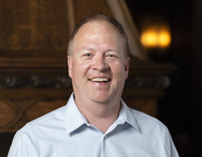 Portrait of Scott Mattson.