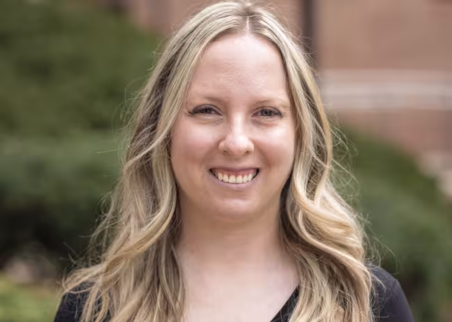 Portrait of Danielle Nyland.