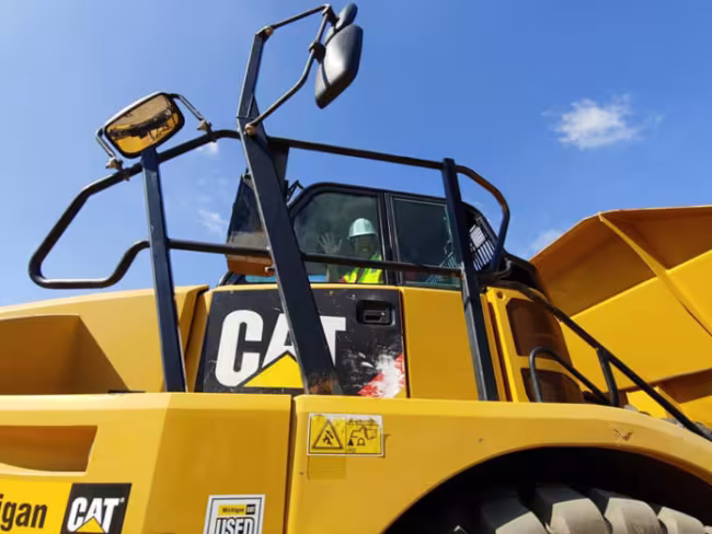A Caterpillar truck.