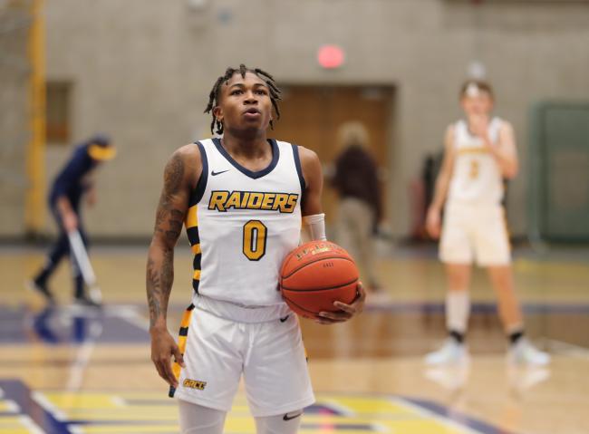 Danyel Bibbs at the foul line.