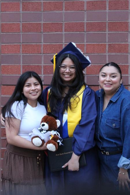 TRIO STEM student Raven Roman with two friends