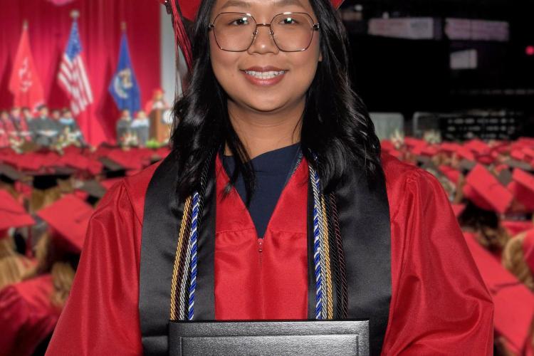 Sa San at graduation