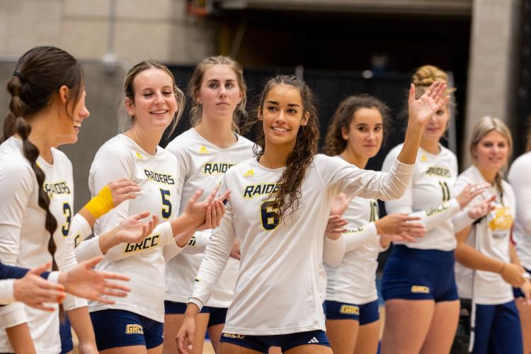 Audrey Torres waving to the crowd.