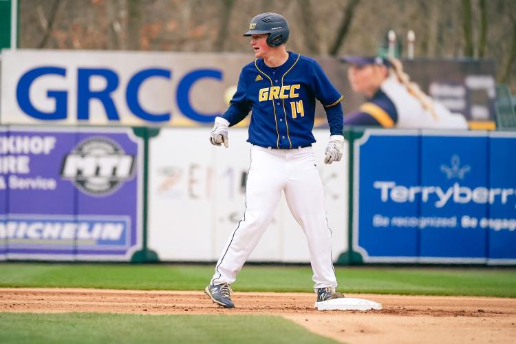 Ryan Dykstra on base at a game at LMCU Ballpark.