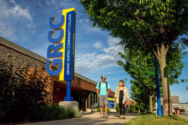 Students walking near the Fratzke Early Childhood Center.