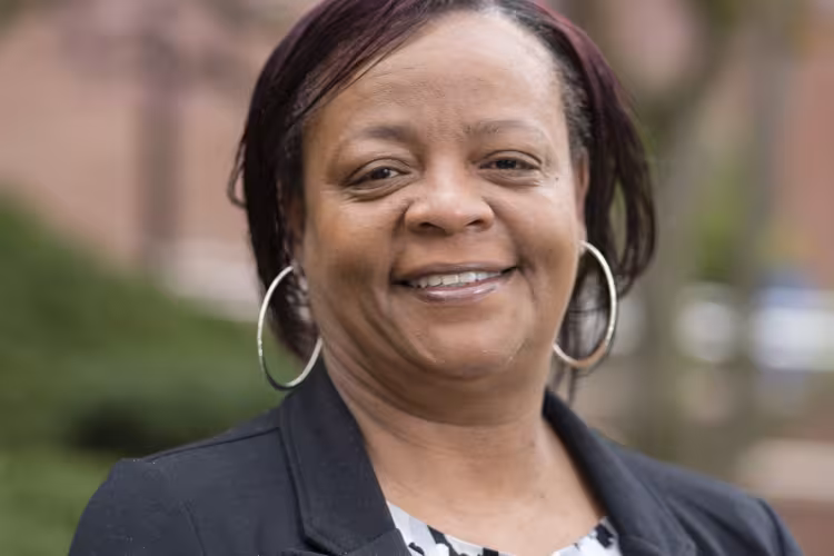 Portrait of Lynnell Talbert.