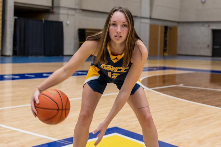 Portrait of Marlene Bussler. 