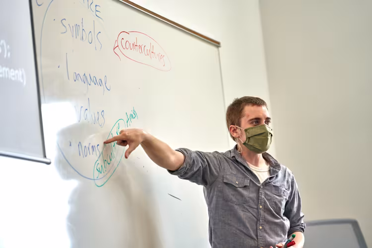 Professor Roznowski in the classroom.