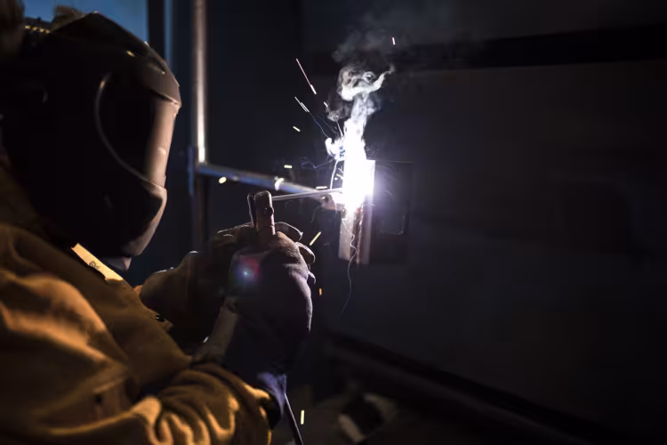 Someone is welding.