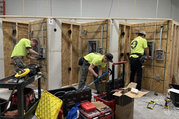 Apprectices working on a project during the competition.